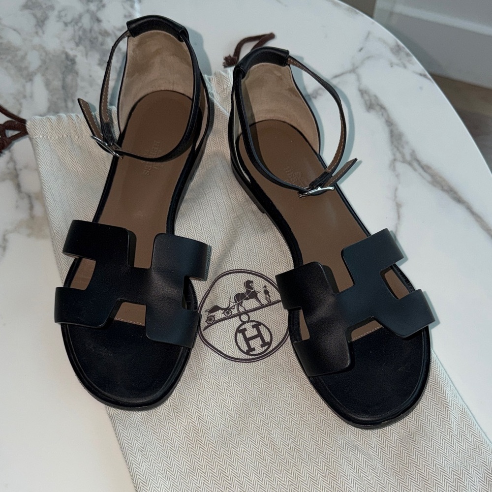 Hermes authentic Santorini Black Sandals for Women